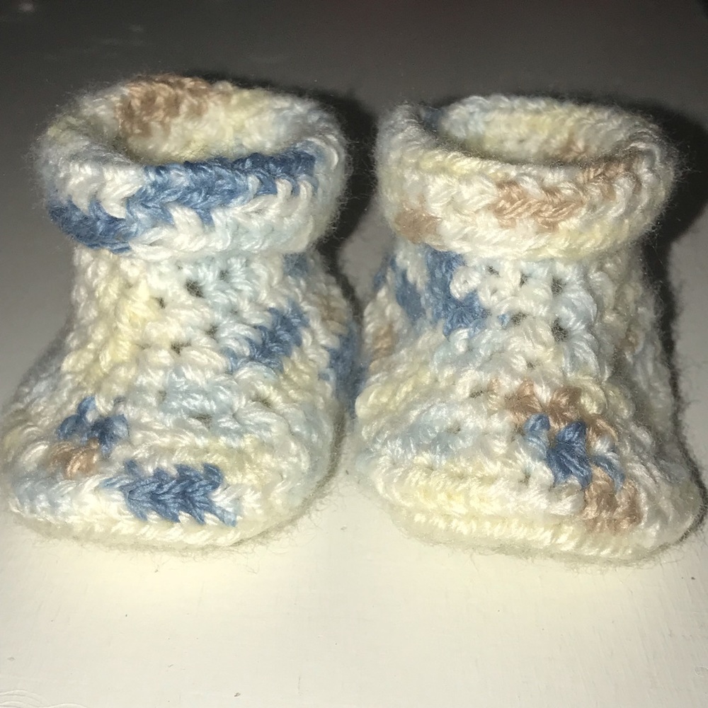 Baby Booties - Picture 3 of 3